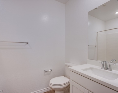 2555 Hampton Road - Photo Thumbnail 16