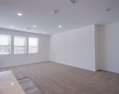 2555 Hampton Road - Photo Thumbnail 26