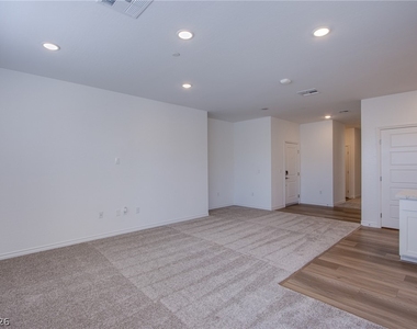 2555 Hampton Road - Photo Thumbnail 29