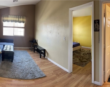 3157 Dusty Moon Avenue - Photo Thumbnail 5