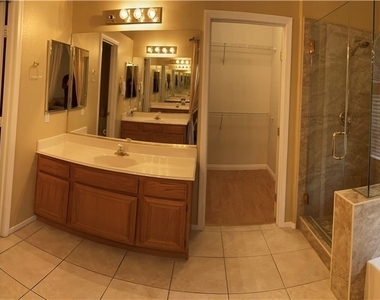3157 Dusty Moon Avenue - Photo Thumbnail 8