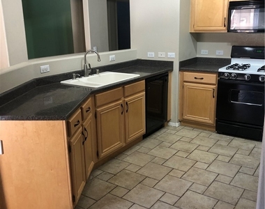 10245 S Maryland Parkway - Photo Thumbnail 2