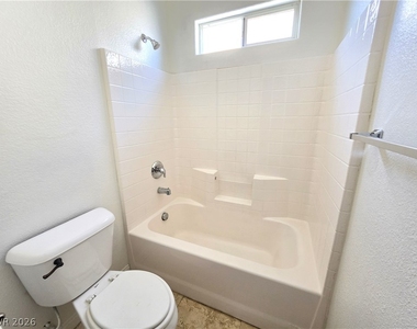4895 E Baltimore Avenue - Photo Thumbnail 14