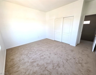 4895 E Baltimore Avenue - Photo Thumbnail 25
