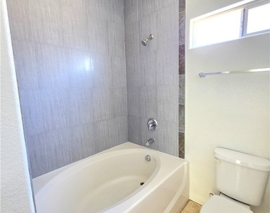 4895 E Baltimore Avenue - Photo Thumbnail 20