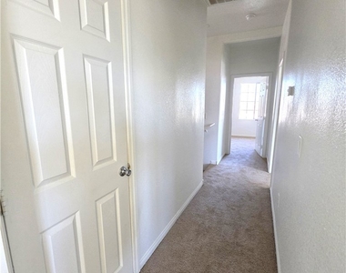 4895 E Baltimore Avenue - Photo Thumbnail 23
