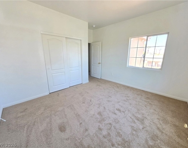 4895 E Baltimore Avenue - Photo Thumbnail 27