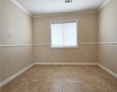 6008 Seneca Springs Street - Photo Thumbnail 17