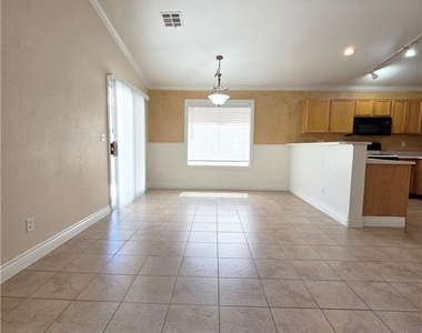 6008 Seneca Springs Street - Photo Thumbnail 3