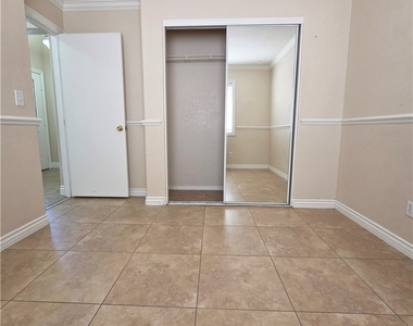 6008 Seneca Springs Street - Photo Thumbnail 16