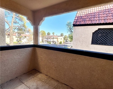 5054 Spencer Street - Photo Thumbnail 14