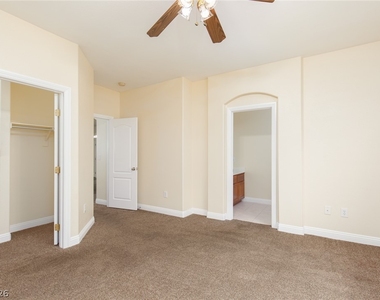 8940 Spotted Tail Avenue - Photo Thumbnail 12