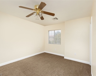 8940 Spotted Tail Avenue - Photo Thumbnail 17