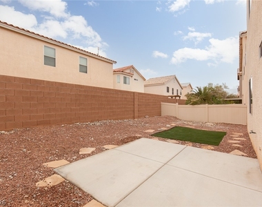 8940 Spotted Tail Avenue - Photo Thumbnail 26