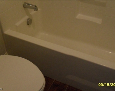 1023 Valley Light Avenue - Photo Thumbnail 13