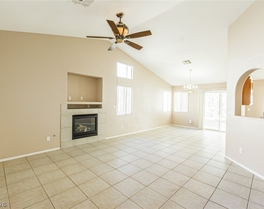 238 Ventana Village Lane - Photo Thumbnail 4