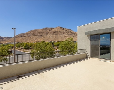 10277 Green Ember Drive - Photo Thumbnail 34
