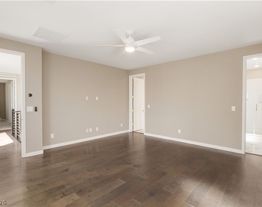 10277 Green Ember Drive - Photo Thumbnail 38