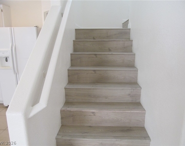 8819 Peace Treaty Avenue - Photo Thumbnail 9