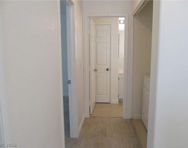 8819 Peace Treaty Avenue - Photo Thumbnail 10