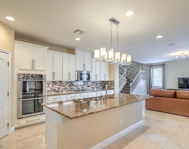 12308 Kings Eagle Street - Photo Thumbnail 3