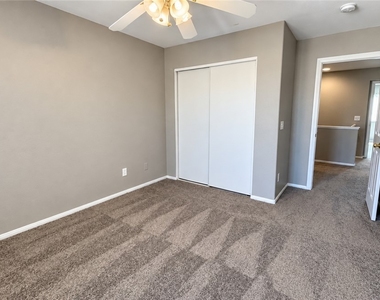 7617 Pioneer Ranch Avenue - Photo Thumbnail 39