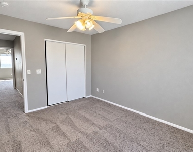 7617 Pioneer Ranch Avenue - Photo Thumbnail 36