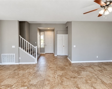 7617 Pioneer Ranch Avenue - Photo Thumbnail 4