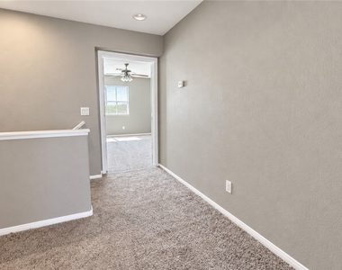 7617 Pioneer Ranch Avenue - Photo Thumbnail 19