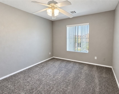 7617 Pioneer Ranch Avenue - Photo Thumbnail 38
