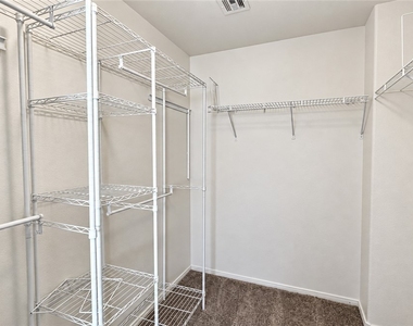 7617 Pioneer Ranch Avenue - Photo Thumbnail 34