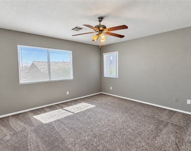 7617 Pioneer Ranch Avenue - Photo Thumbnail 27