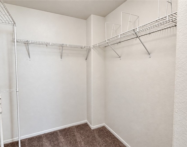 7617 Pioneer Ranch Avenue - Photo Thumbnail 33