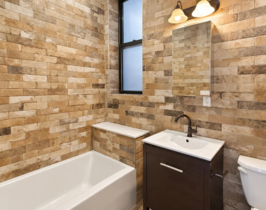 1631 Saint John's Pl - Photo Thumbnail 3
