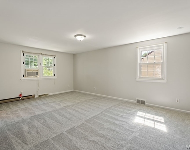 345 Burroughs Drive - Photo Thumbnail 23