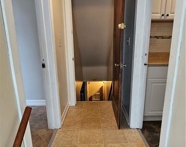 107 Fowler Avenue - Photo Thumbnail 19