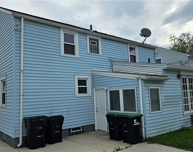 107 Fowler Avenue - Photo Thumbnail 3