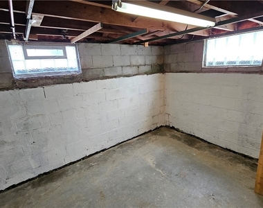 107 Fowler Avenue - Photo Thumbnail 23