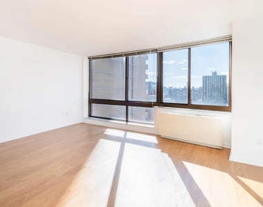 East 39th Street - Photo Thumbnail 1