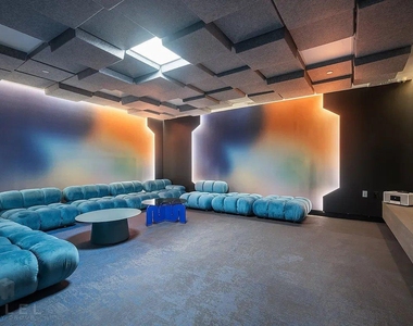 Rockwell Pl - Photo Thumbnail 16