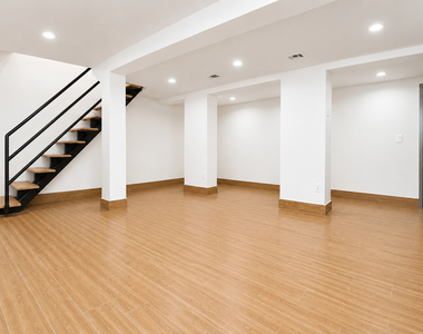 9 Marcus Garvey Blvd - Photo Thumbnail 5