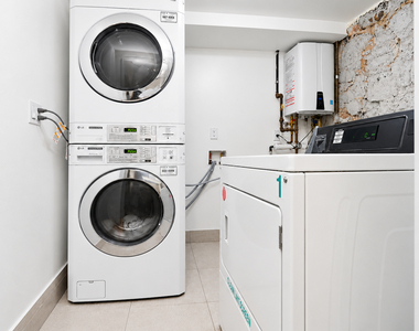 9 Marcus Garvey Blvd - Photo Thumbnail 11