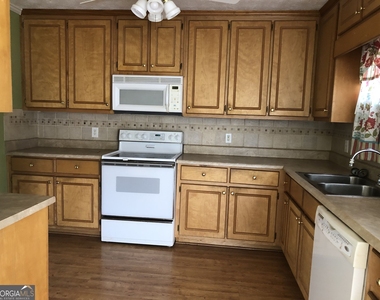 75 Oakwood Lane - Photo Thumbnail 1