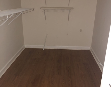 75 Oakwood Lane - Photo Thumbnail 6