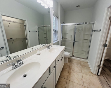 164 Begonia Court - Photo Thumbnail 10