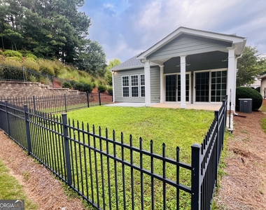 164 Begonia Court - Photo Thumbnail 2