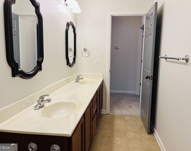 445 Summerlin Boulevard - Photo Thumbnail 51