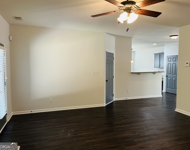 445 Summerlin Boulevard - Photo Thumbnail 16