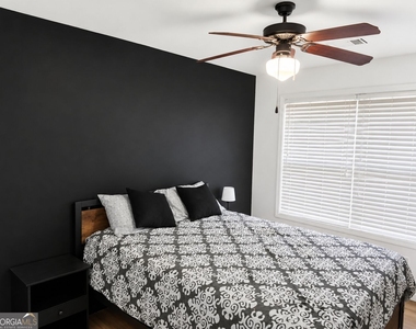 760 Vine Street - Photo Thumbnail 18