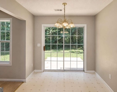 227 Westwind Drive - Photo Thumbnail 6